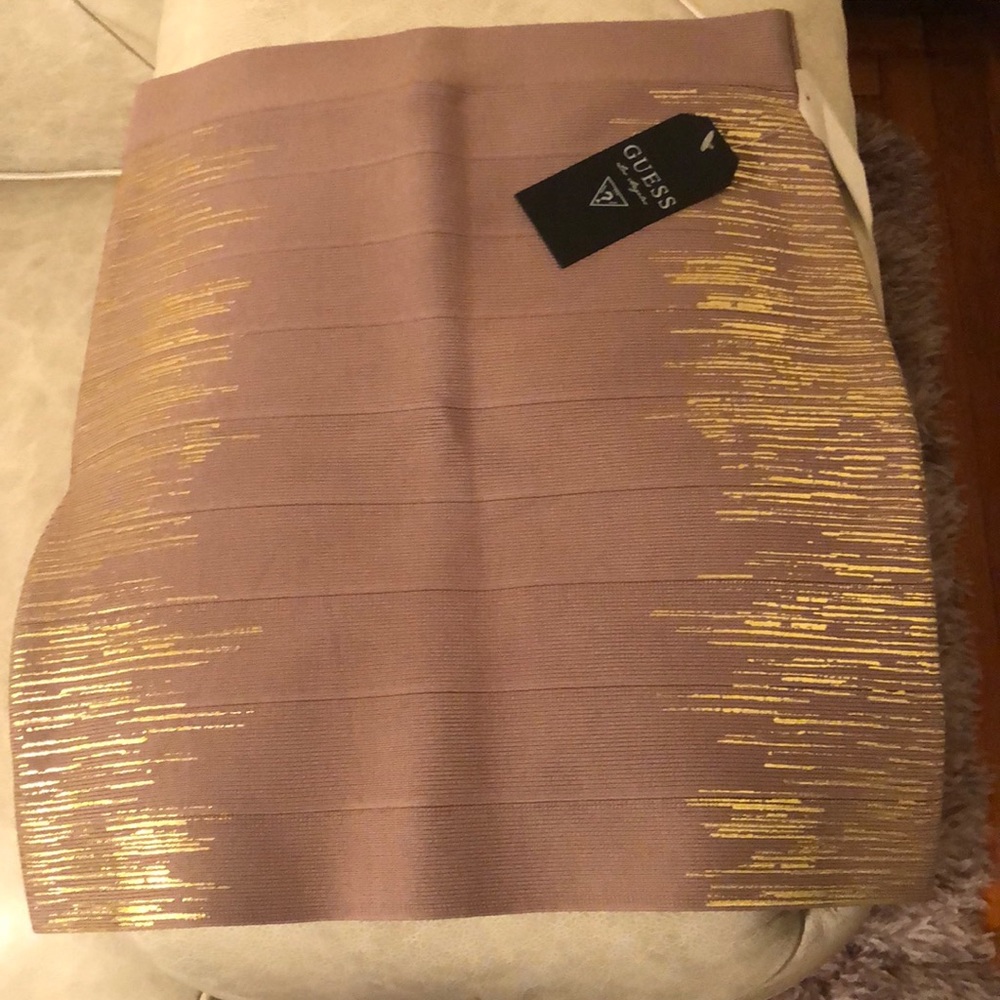 Guess skirt